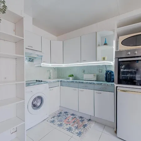 Apartment Parc De La Mer-12 By Interhome